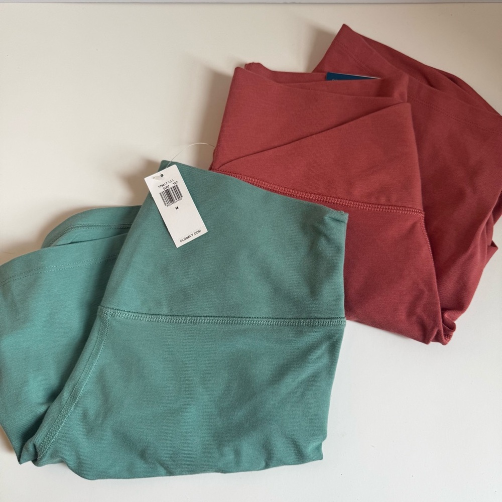 Bundle of 2 Old Navy High-Waisted Biker Shorts | Size M | 8” Inseam